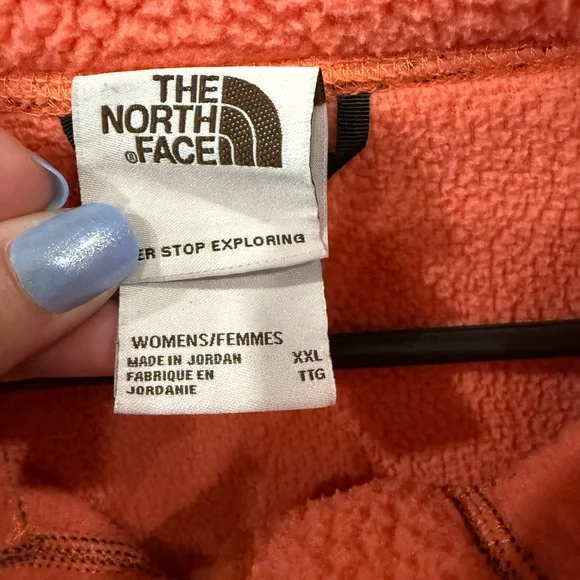 The North Face Women's Peach/Pink Sherpa Quarter Snap - Picture 2 of 7